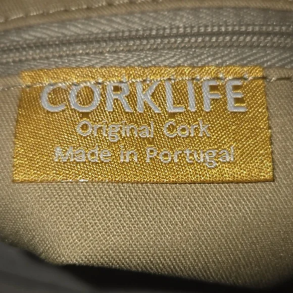 CorkLife Artcork Biege And Blue Envelope Front Folding Shoulder Bag  NWT - Picture 4 of 6